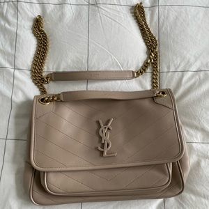 Ysl Saint Laurent medium Nicky (Sinatra Cream)